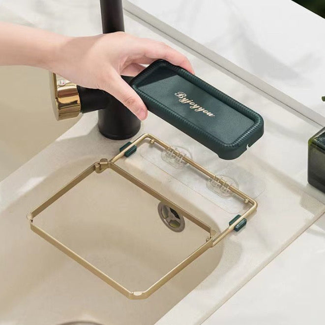 Köksställ med engångsfilter – praktiskt köksredskap mot avfall, avsköljning.